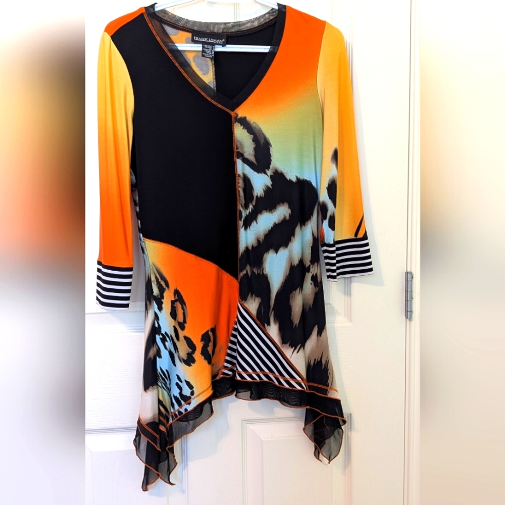Frank Lyman Design Women's Orange and Black Top